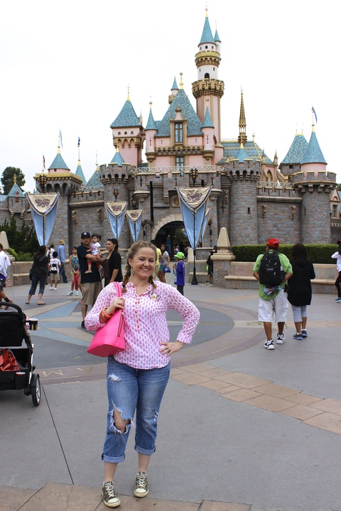 celebrating-a-birthday-at-disneyland