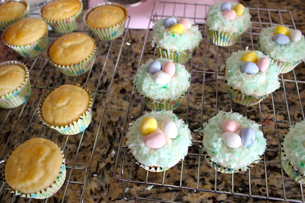 frosting coconut cupcakes