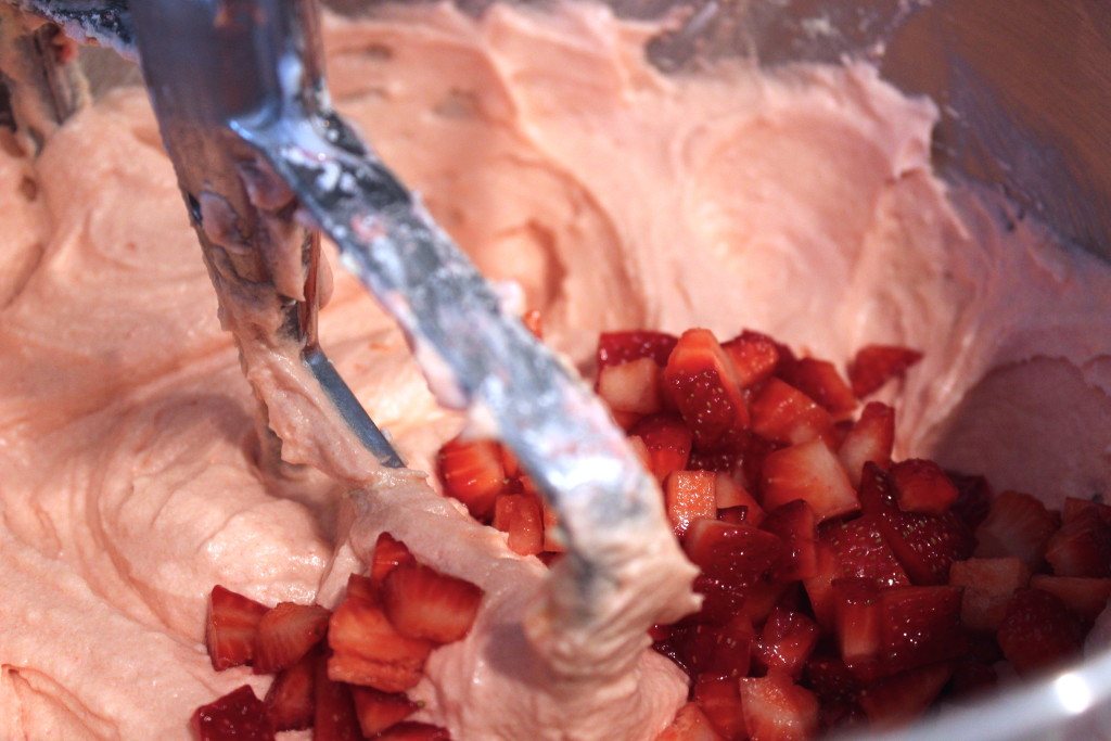 strawberry cake batter