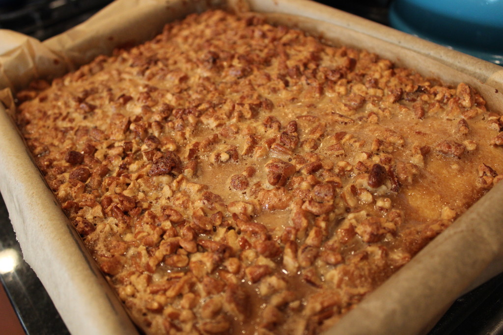 pecan praline cake