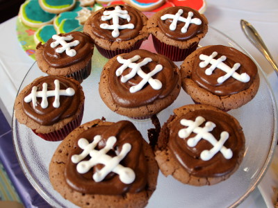 mexican spiced chocolate souffle cupcakes