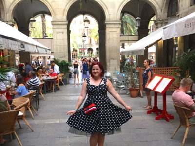 polka dot dress red shoes